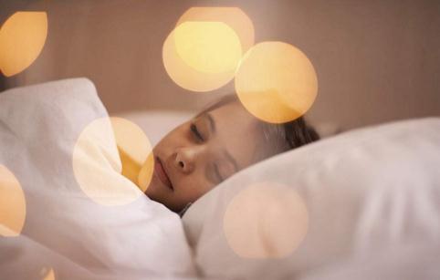 睡前喝一杯羊奶有助于睡眠嗎？